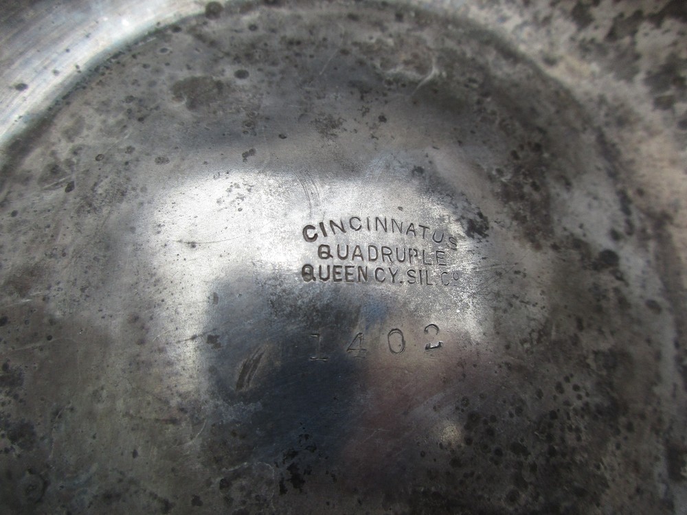 CINCINNATUS QUADRUPLE QUEEN CY. SILVER CO. PITCHER WITH LID