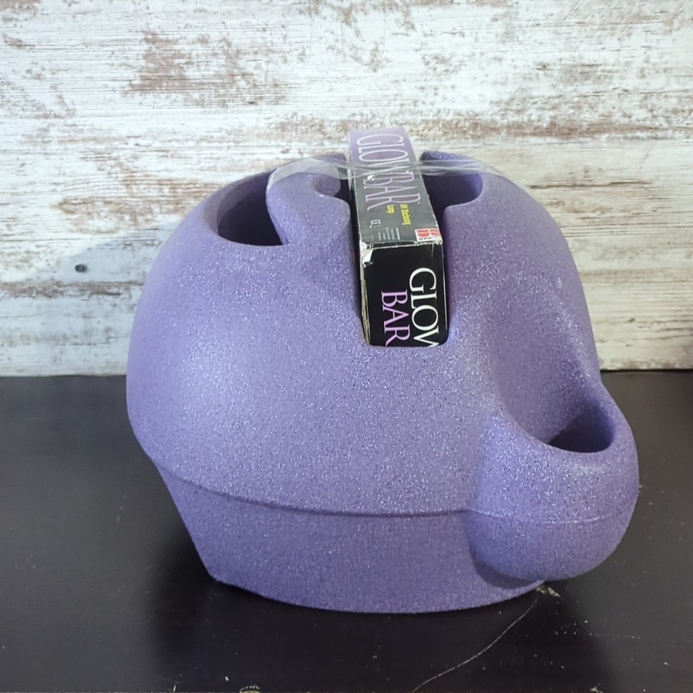 GlitterBug Disclosure Center with GlowBarLED