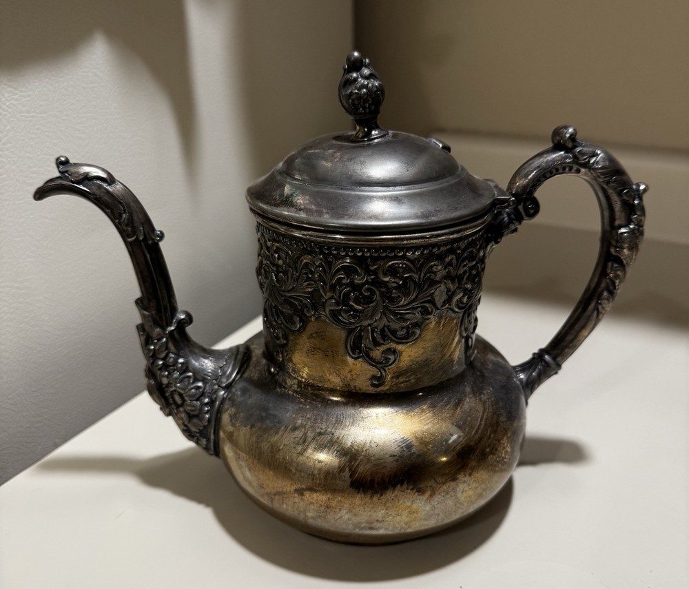 Forbes Silver Co. Victorian Silverplate Tea Set Pattern 166 Quadruple Plate