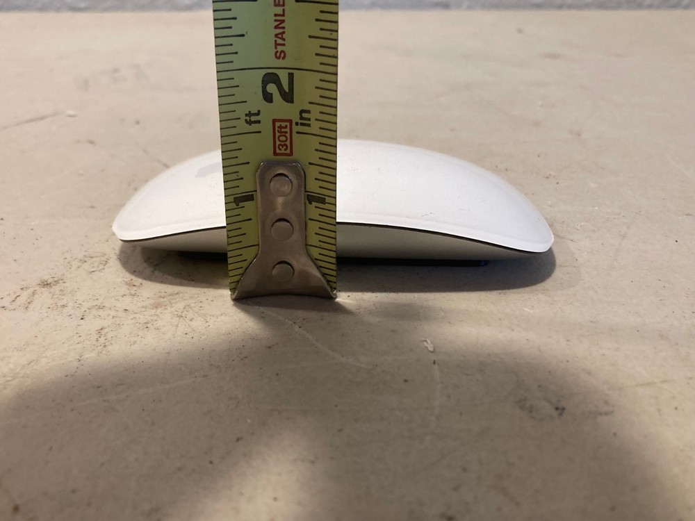 Apple Magic Mouse A1296 3VDC Wireless Bluetooth Multi-Touch Laser Mouse