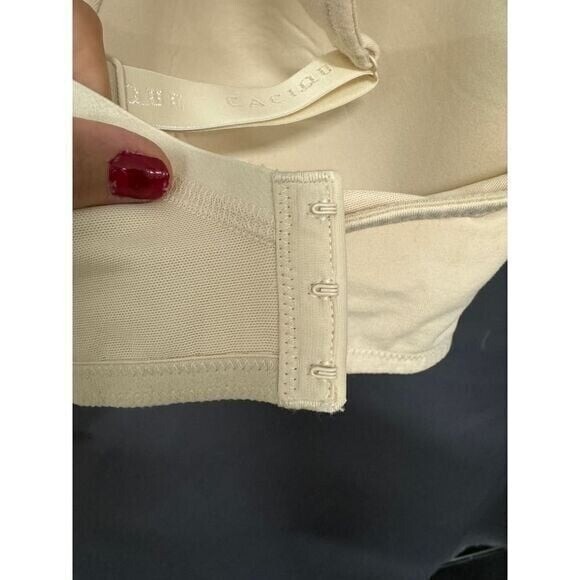 Cacique Underwire Light Padding Size 44D VERY SOFT