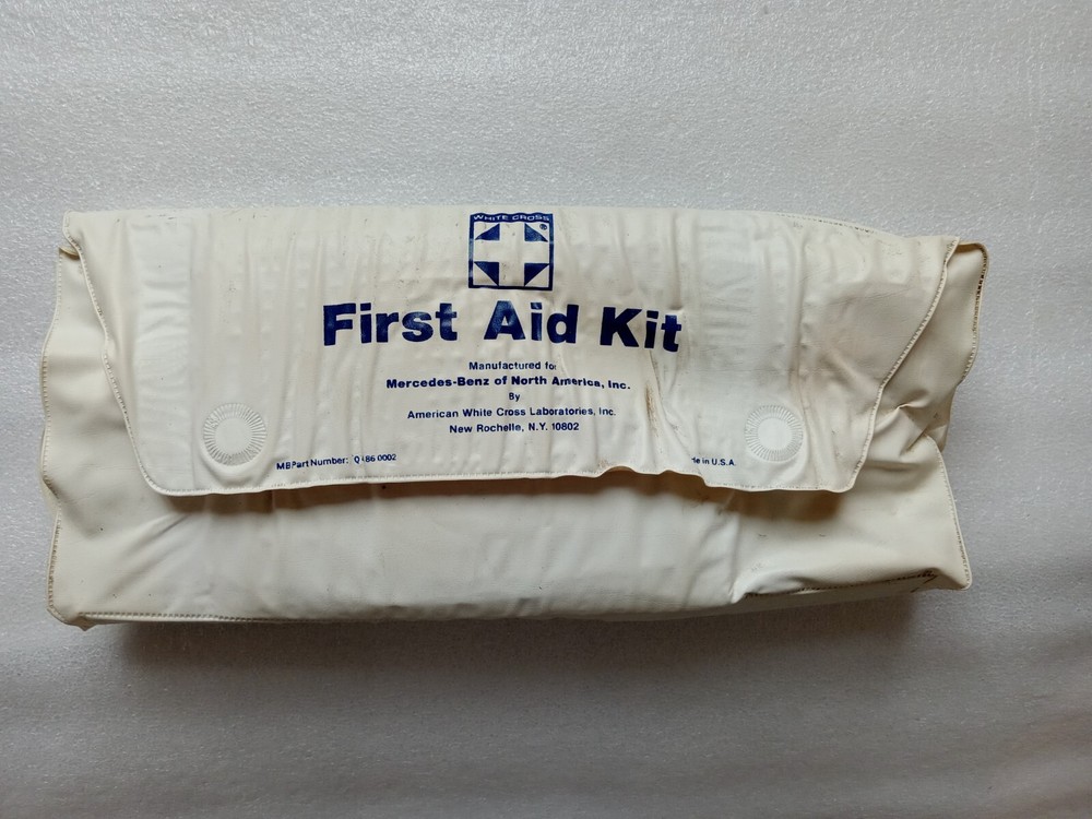 Mercedes Benz First Aid KIt