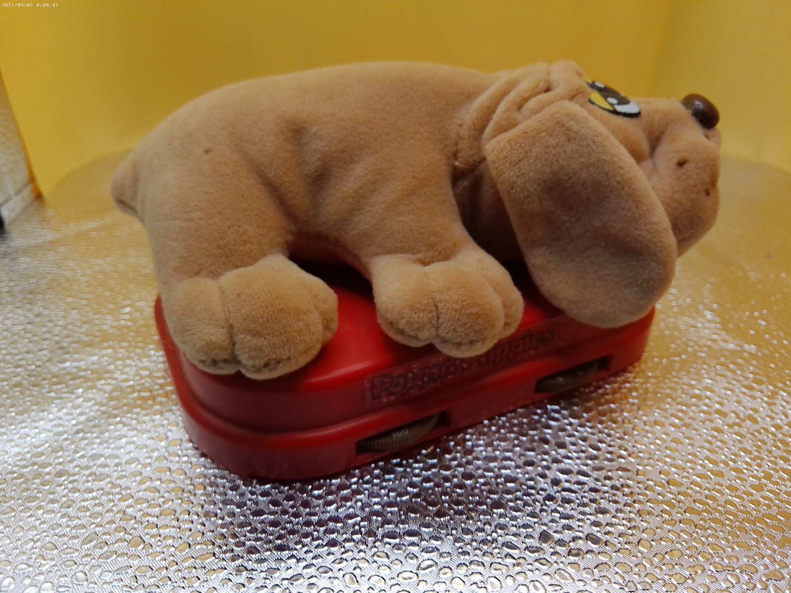 Pound Puppies AM transistor radio promo 1986 Playtime productions