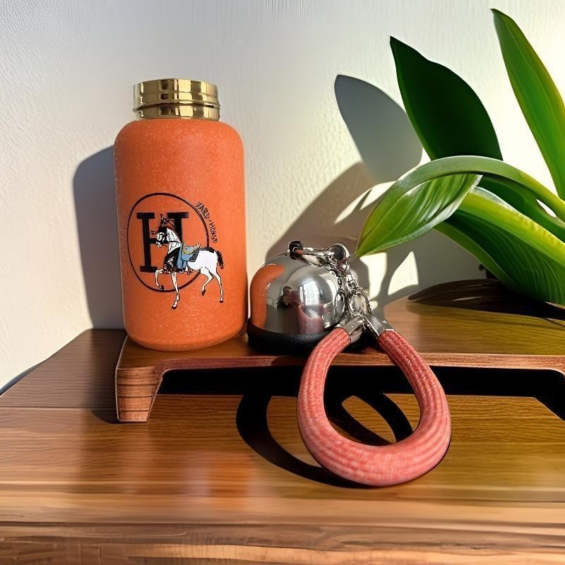 Hermès VIP Gift Orange Titanium Insulated Bottle Horse Design Portable