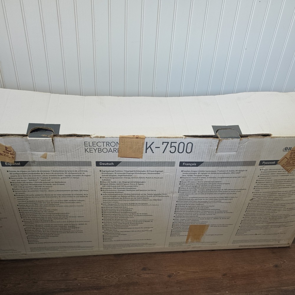 Casio K-7500 Electronic Keyboard Black Built-in Speaker