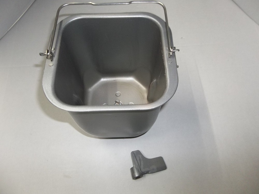 Oster-Sunbeam Bread Maker Pan Paddle For 5814