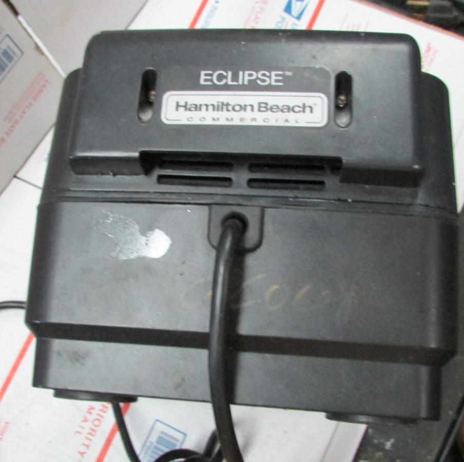 Hamilton Beach HBH755 64 oz The Eclipse Blender Needs Motor