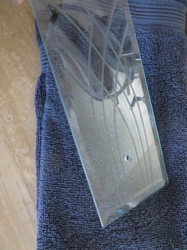 Beveled with Design Glass Panel *