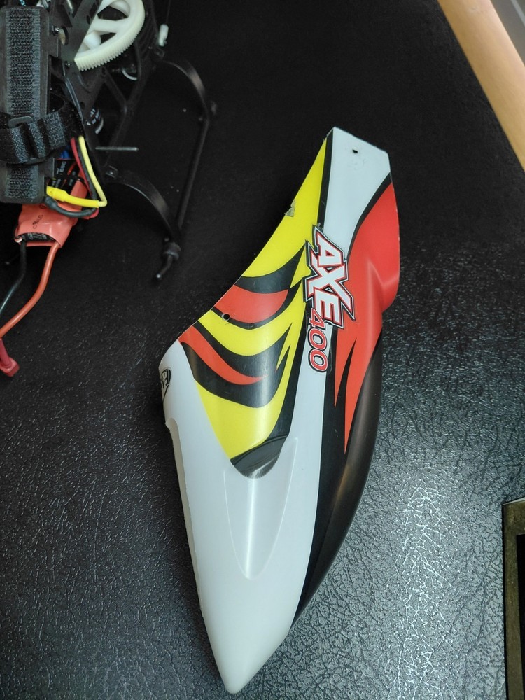 Heli-Max AXE 400 3D RTF Helicopter