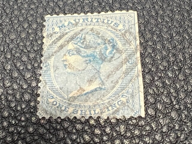 Mauritius 40 used (straight edge)