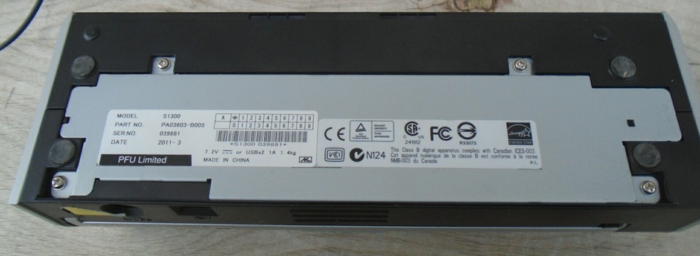 FUJITSU SNAPSCAN S1300 PORTABLE IMAGE DOCUMENT SCANNER w/AC Adapter Free SHIP