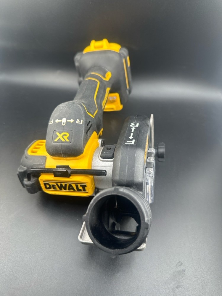 DEWALT DCS438 (TOOL ONLY) (J06025054)