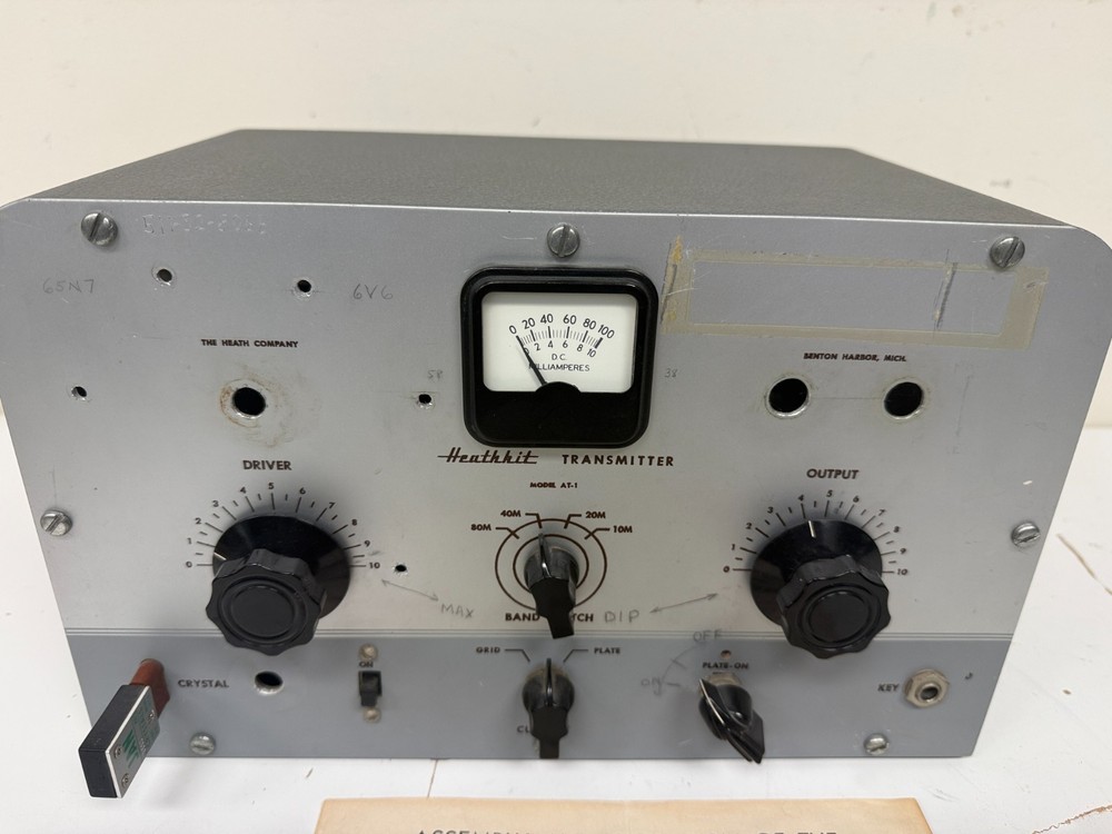 Vintage Heathkit Ameteur Transmitter At-1 and Manual
