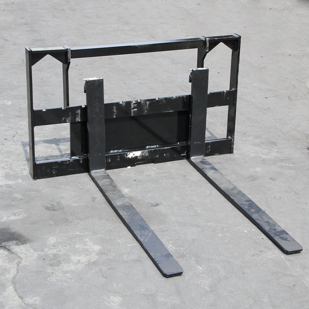 MachPro Skid Steer Pallet 2500lbs 35.5" Skid Steer Pallet Fork Attachment