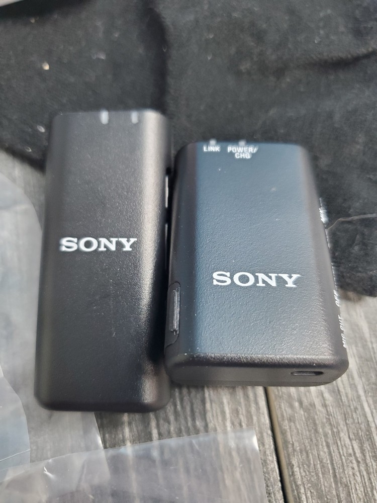 Sony ECM-W2BT Digital Bluetooth Wireless Microphone Vlogger PRO