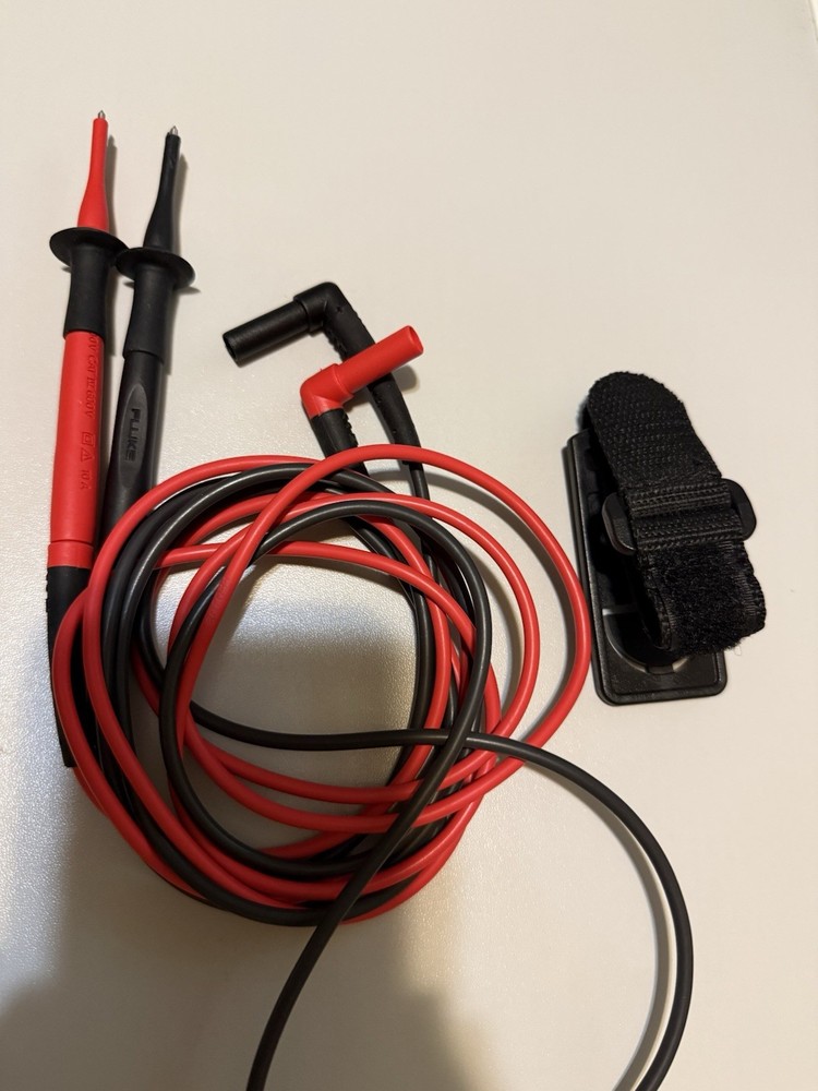 Fluke 87V True RMS Digital Multimeter mint conditions