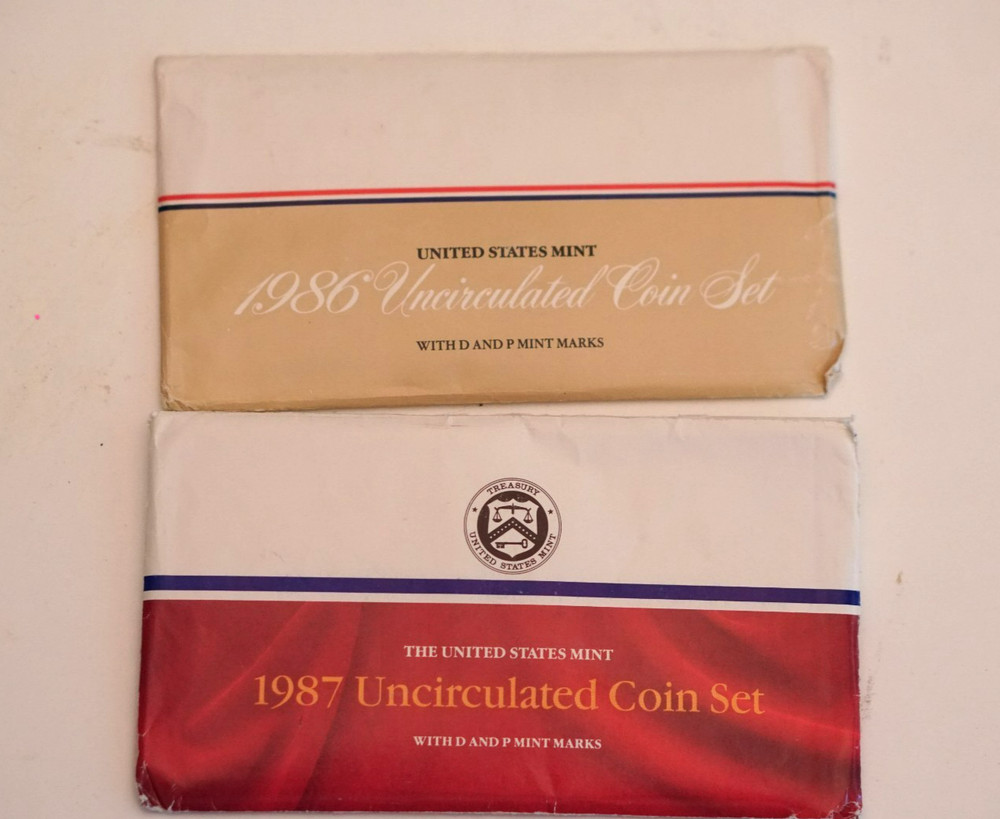 1986 & 1987 US Mint P & D Mint Sets (INV U)
