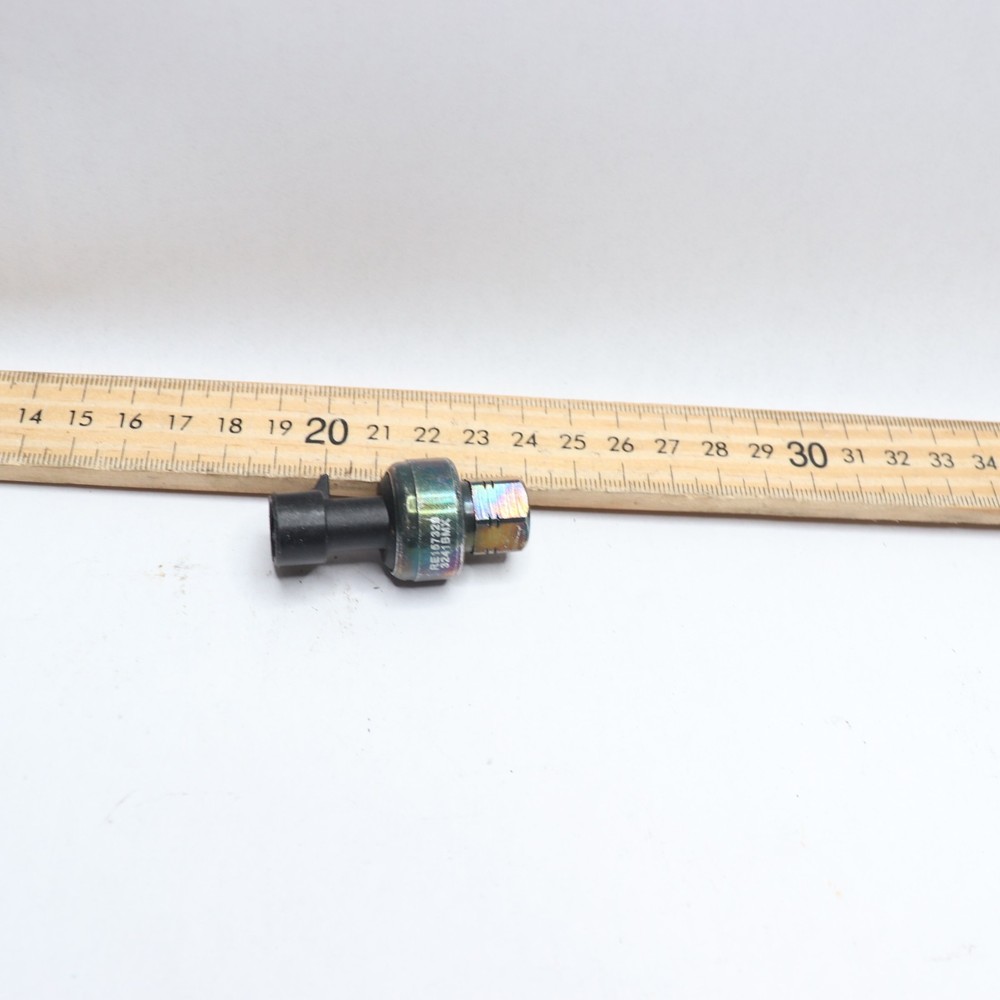 John Deere Pressure Sensor RE157328