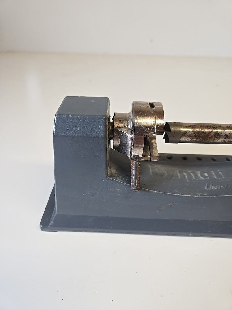 lyman universal case trimmer (Functional Poor Condition)