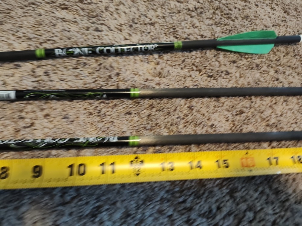 (3 pack) Bone Collector Crossbow Bolt 20"