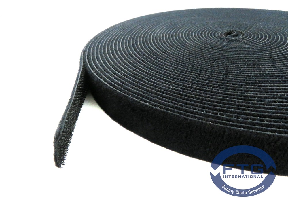 A995568 StarTech com Hook and Loop Cable Management