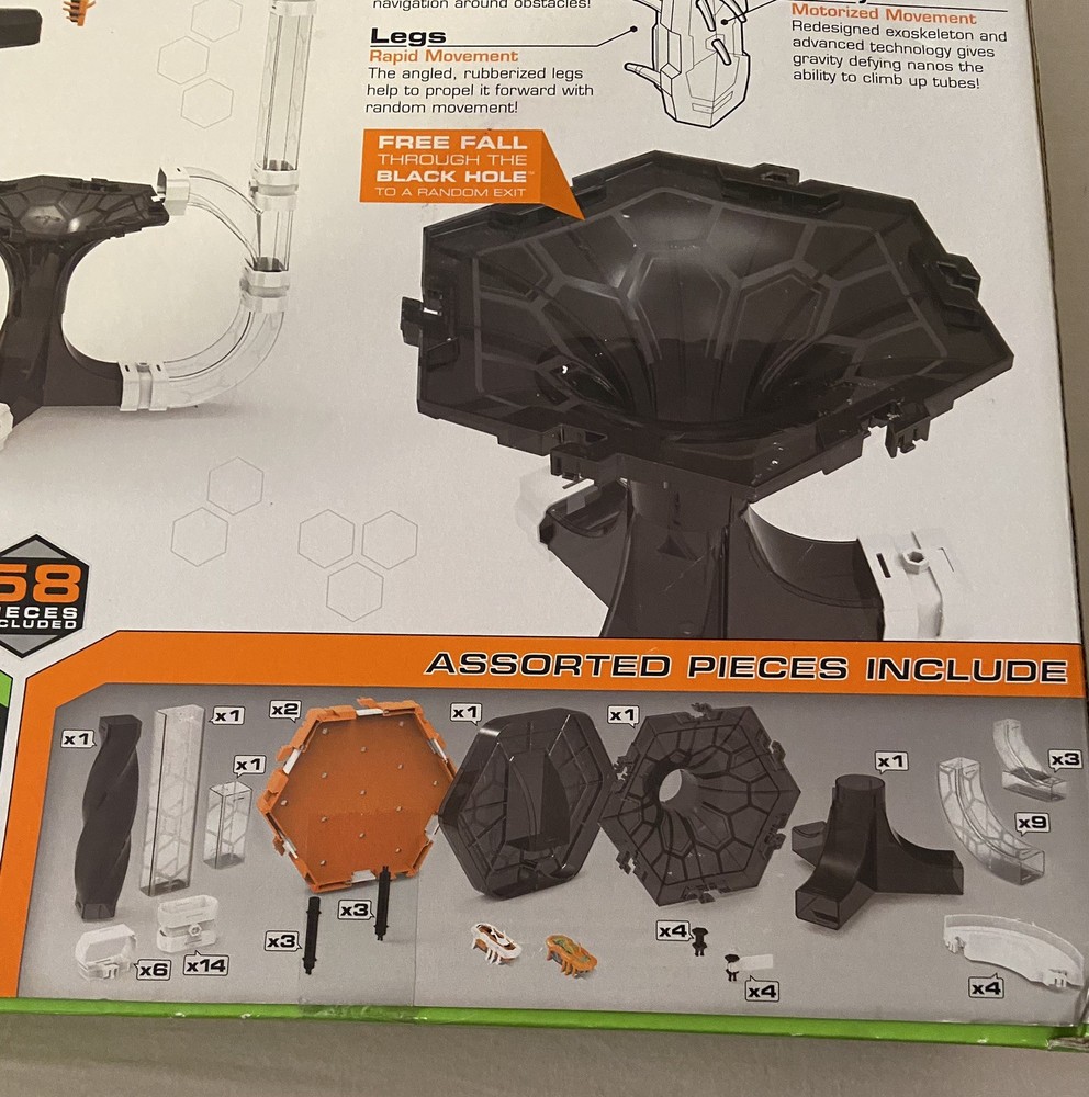 HEXBUG NANO V2 BLACK HOLE GRAVITY DEFYING ROBOTIC CREATURES ULTIMATE FREE FALL
