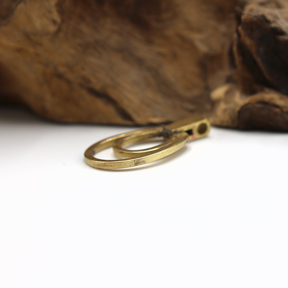 Vintage Brass Double Loop Pendant (BP19)