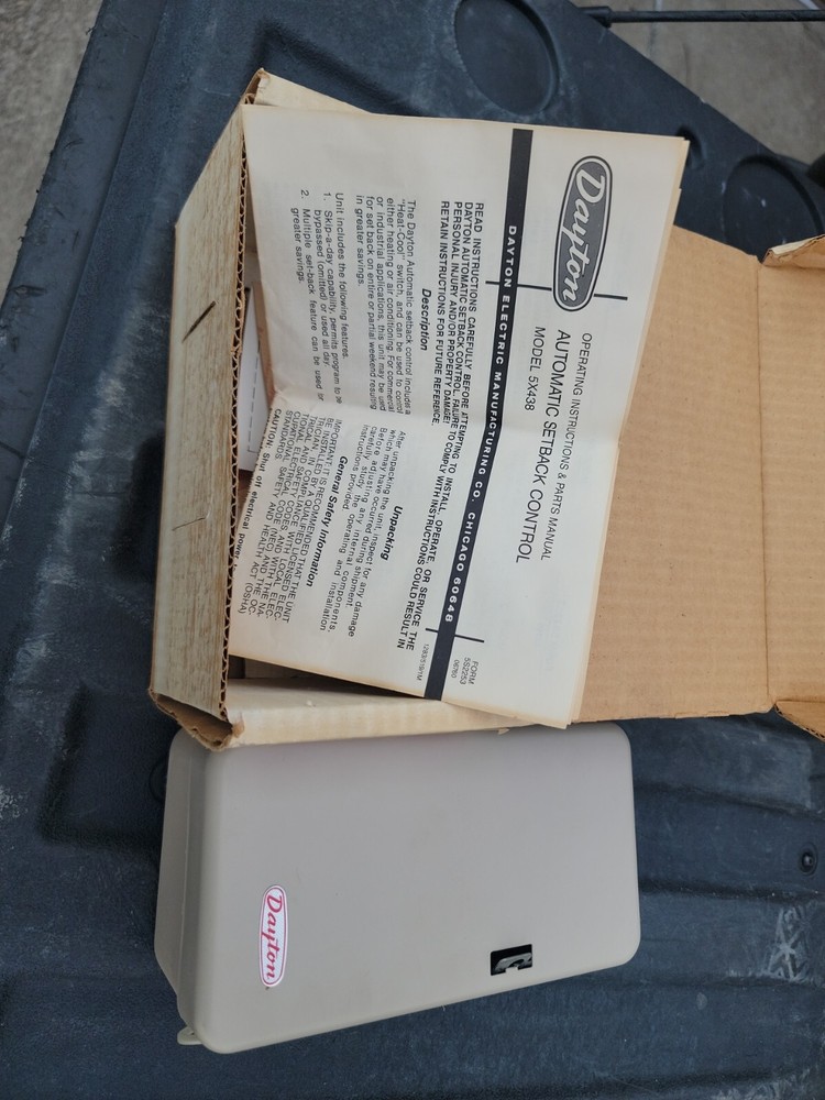 NEW DAYTON AUTOMATIC SETBACK CONTROL 5X438