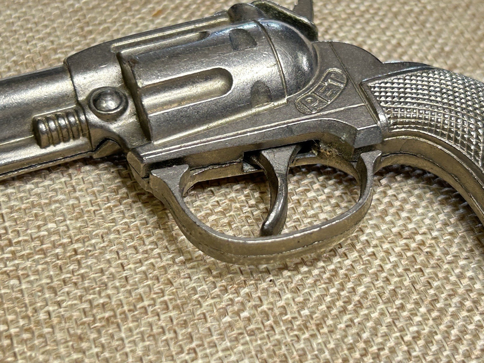 Vintage Hubley Pet Cap Gun Single Shot Mini Pistol 6" Western Cowboy Toy