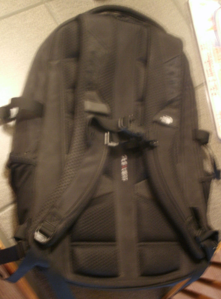 NWOT north face generator backpack (677)
