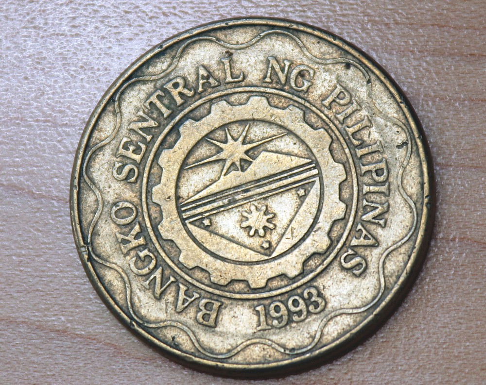 2004 Philippines 5 Piso