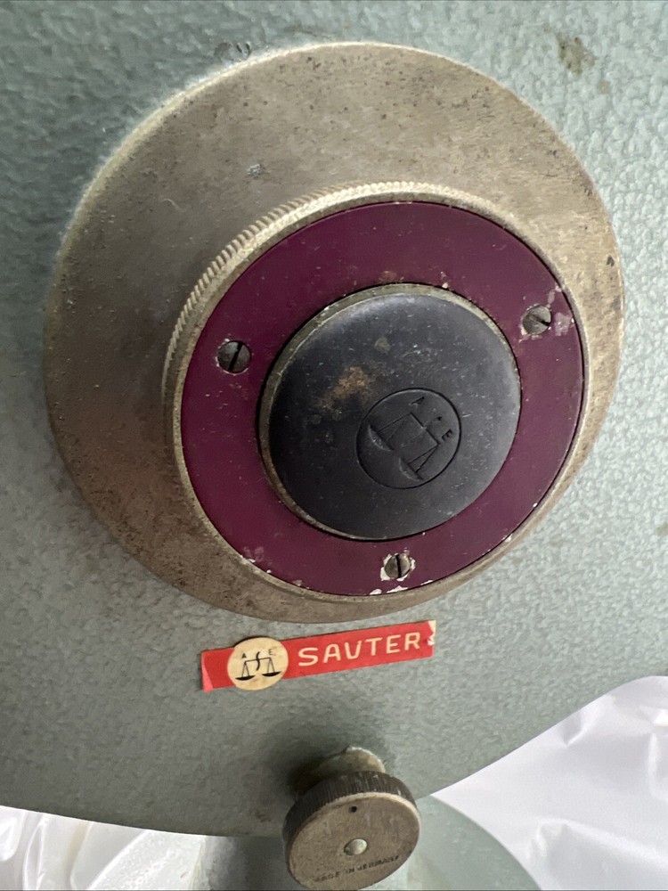 Vintage August Sauter Scale