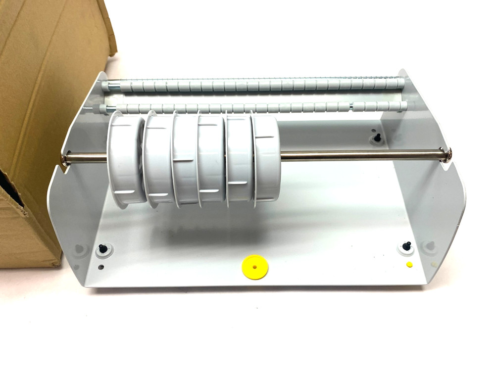Uline H-4692 Wall Mount Label Dispenser 12.5"