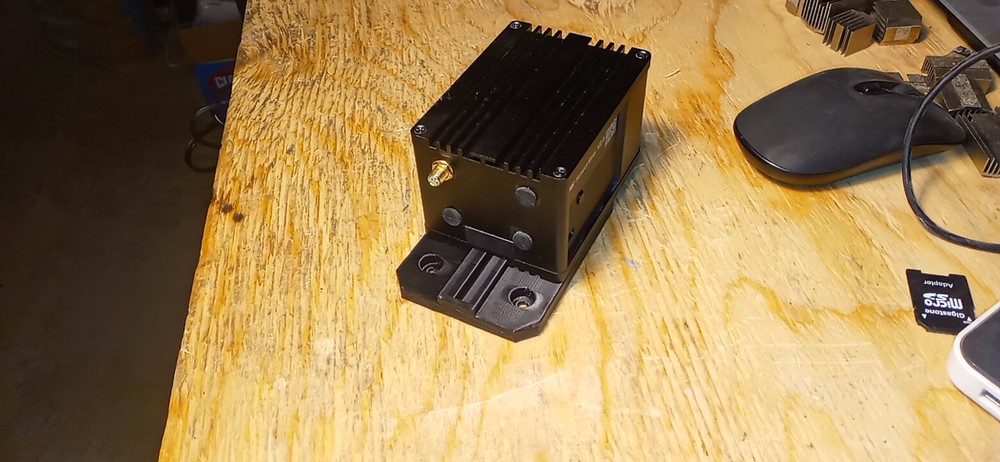 RAK Hotspot Helium v2 (Easy elevation gain!) Hidden screwless window-wall mount