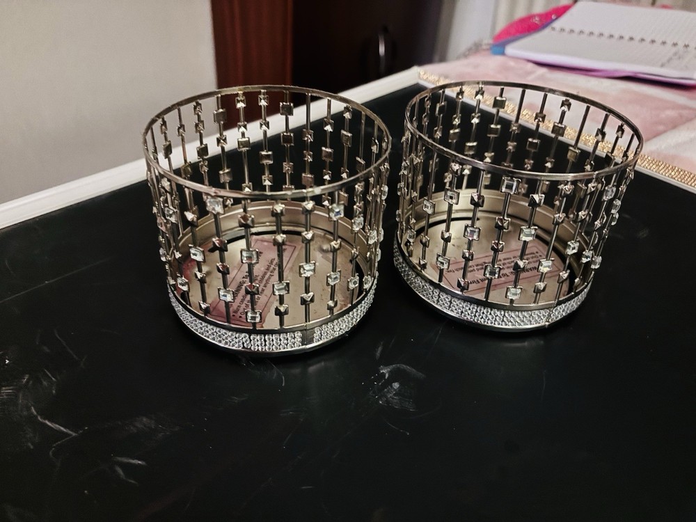 Set Of 2 Silver Bling Candle Holders
