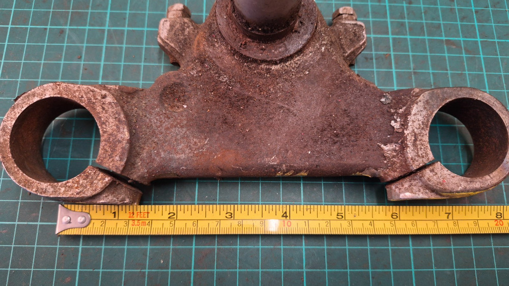 BSA Bottom Yoke - used
