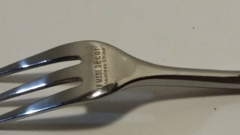 LaMode Decor Stainless 5 1/2" cocktail fork