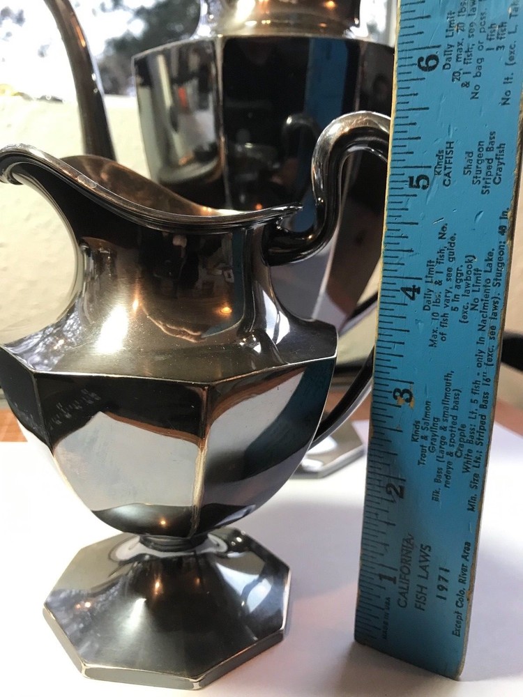 RARE PATTERN WILCOX INTERNATIONAL SILVER PLATE COFFEE POT- CREAMER-SUGAR- 7009N