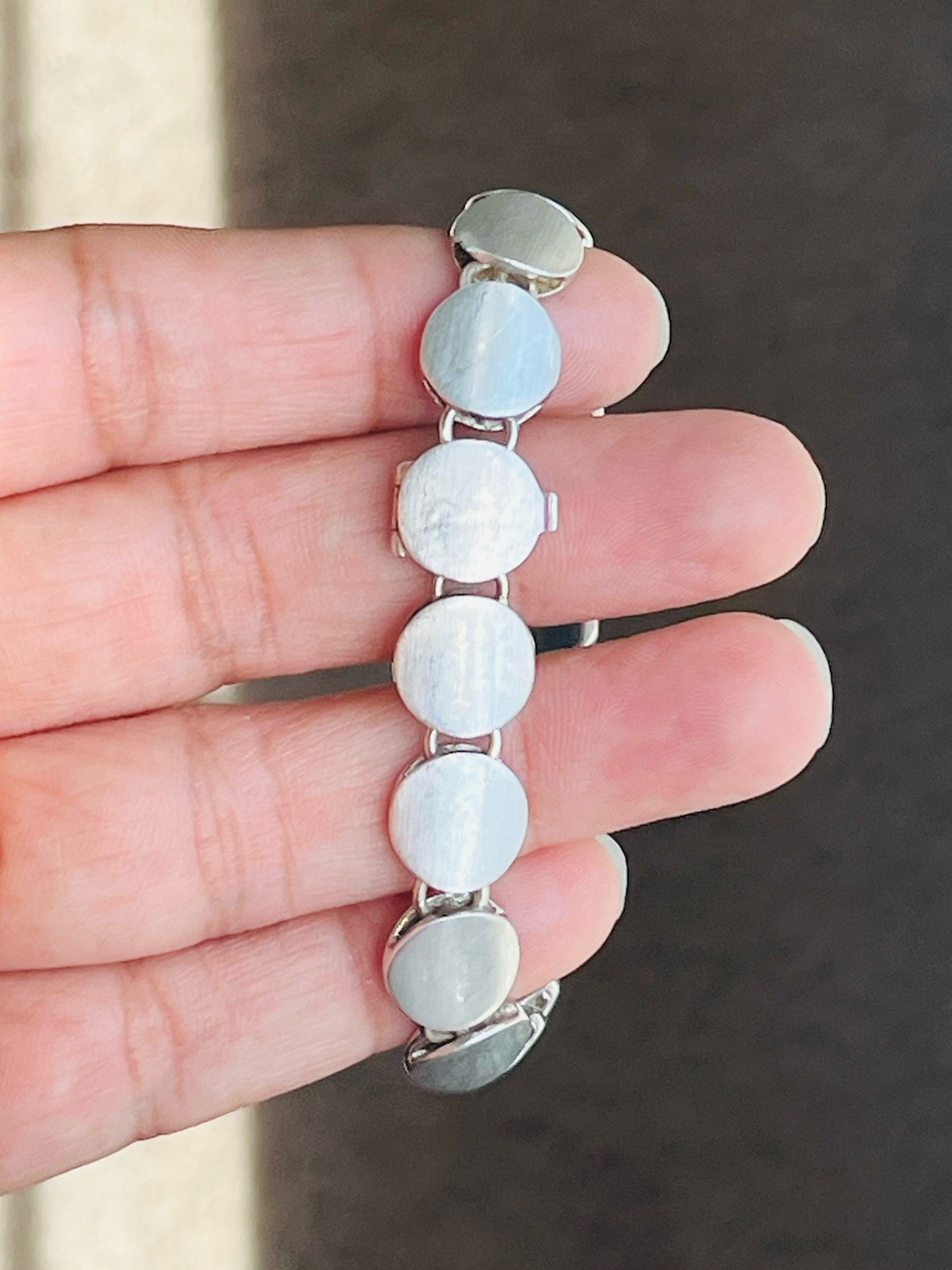 VINTAGE DESIGNER STERLING SILVER BRUSHED DISC MODERNIST LINK BRACELET 43-Grams