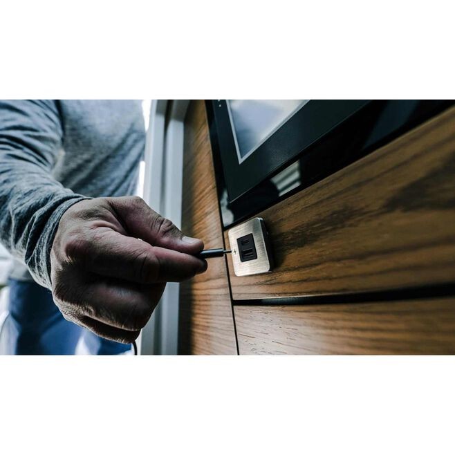 Scanstrut SC-TILE-11 USB-A/USB-C Interior Charging Socket 12/24V SS Bezel