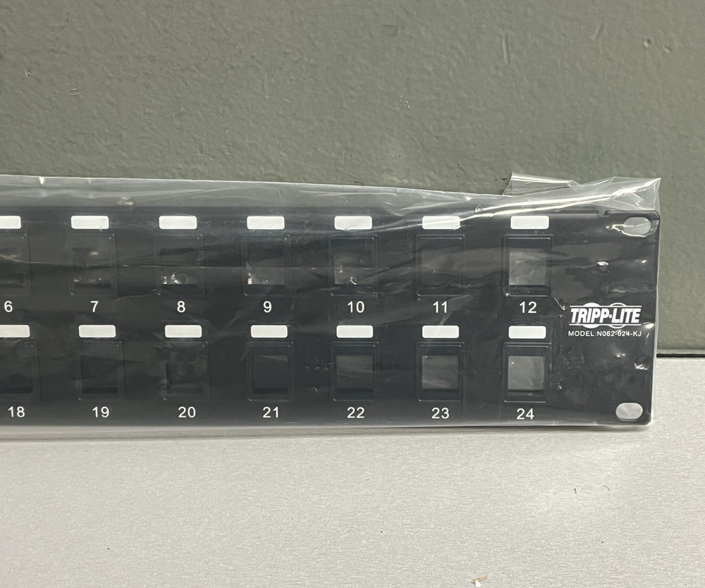 Tripp Lite 24-Port Blank Keystone/Multimedia Patch Panel Model: N062-024-KJ