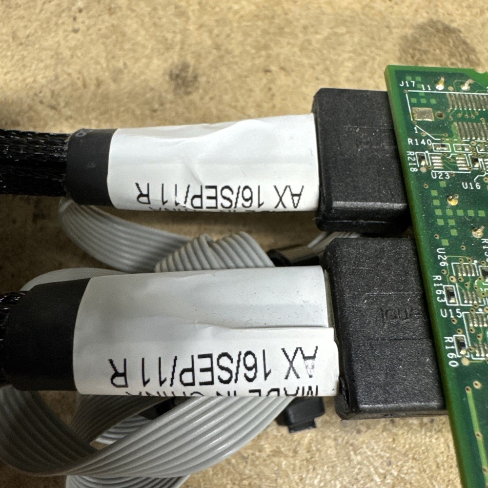 Adaptec ASR 6805 E 128MB RAID Controller Card PCIe SATA/SAS + Cables