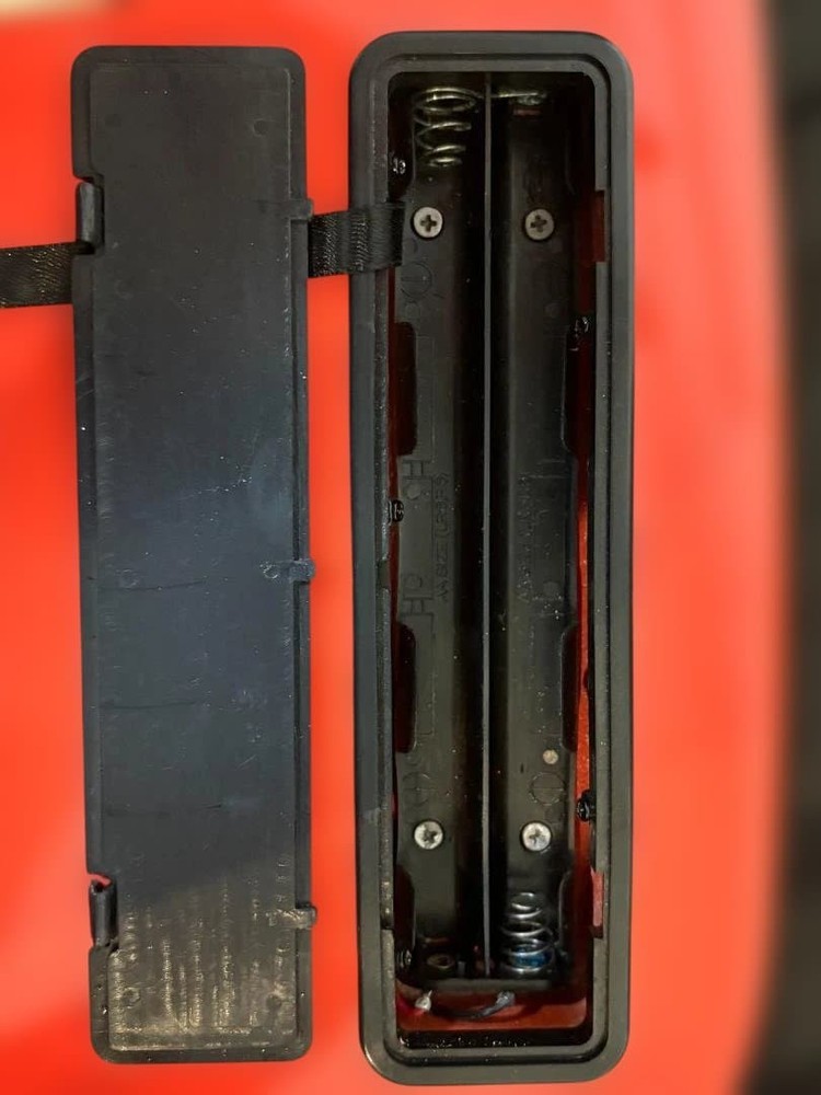 VOX Apache-2 Electric Bass Red-White Rhythm Function Safe Packing!