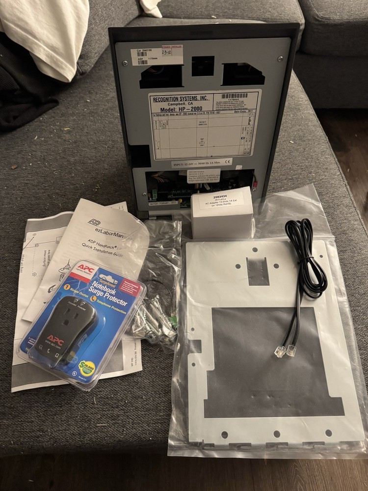 ADP HandPunch LE HP-2000 Biometric Time Clock