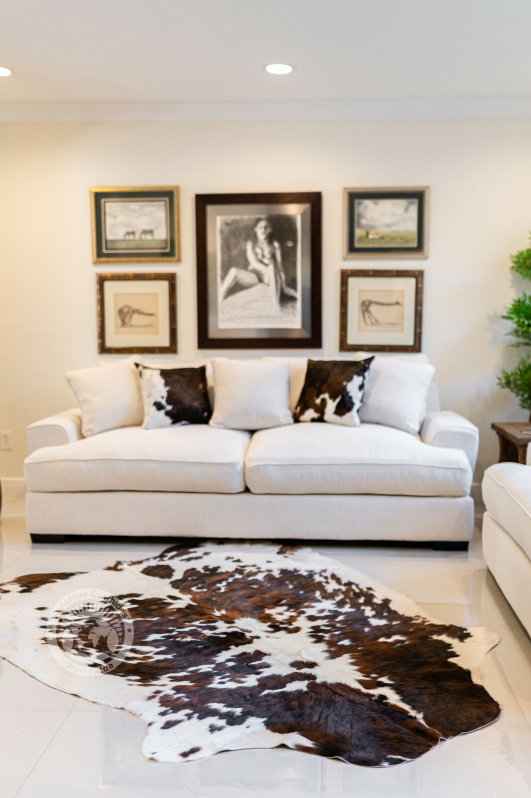 Real Cowhide Rug Tricolor - Size 6 x 6-7’