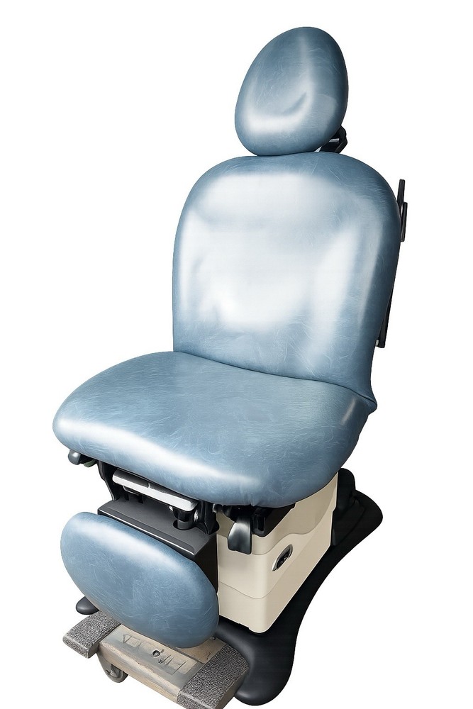 Midmark Ritter 75L Examination Table