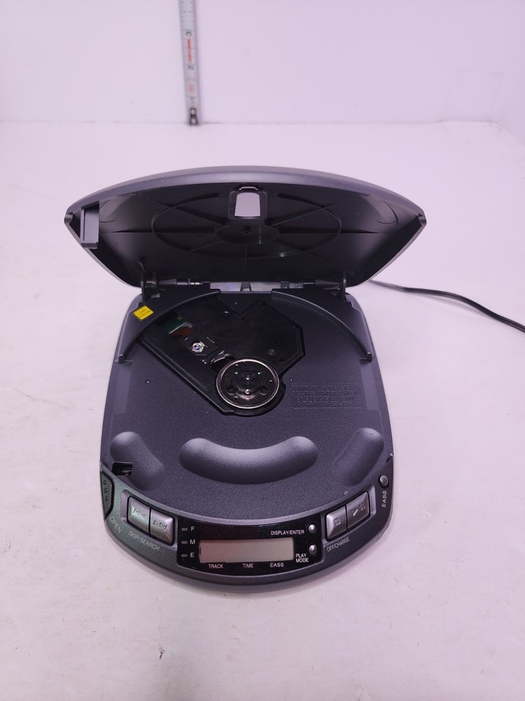 AIWA XP-520 COMPACT CD Portable Disc Player E.A.S.S - Read Ad