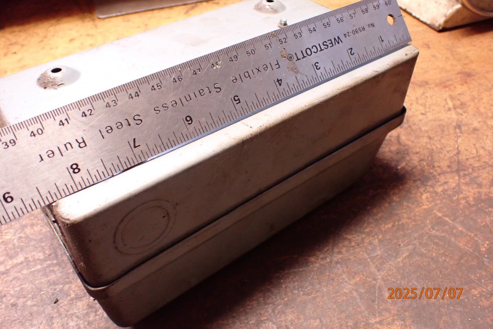 SQUARE D MANUAL STARTER SWITCH 1 PHASE PUSH BUTTON FOR MACHINES