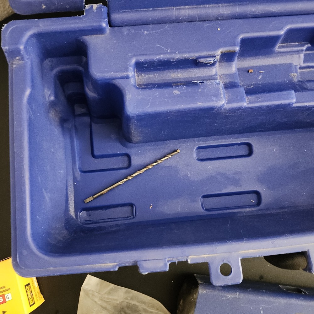 Duo-Fast DF-27 .27 Caliber Semi-Automatic Powder Actuated Tool