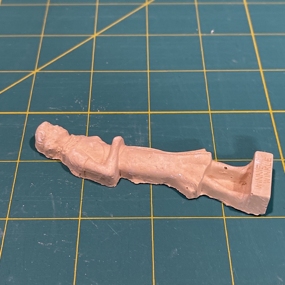 3.5" Winnie Winkle Comic Character Figurine Chalkware Original 1940’s E